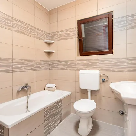 Apartment Irena&dolores Malinska